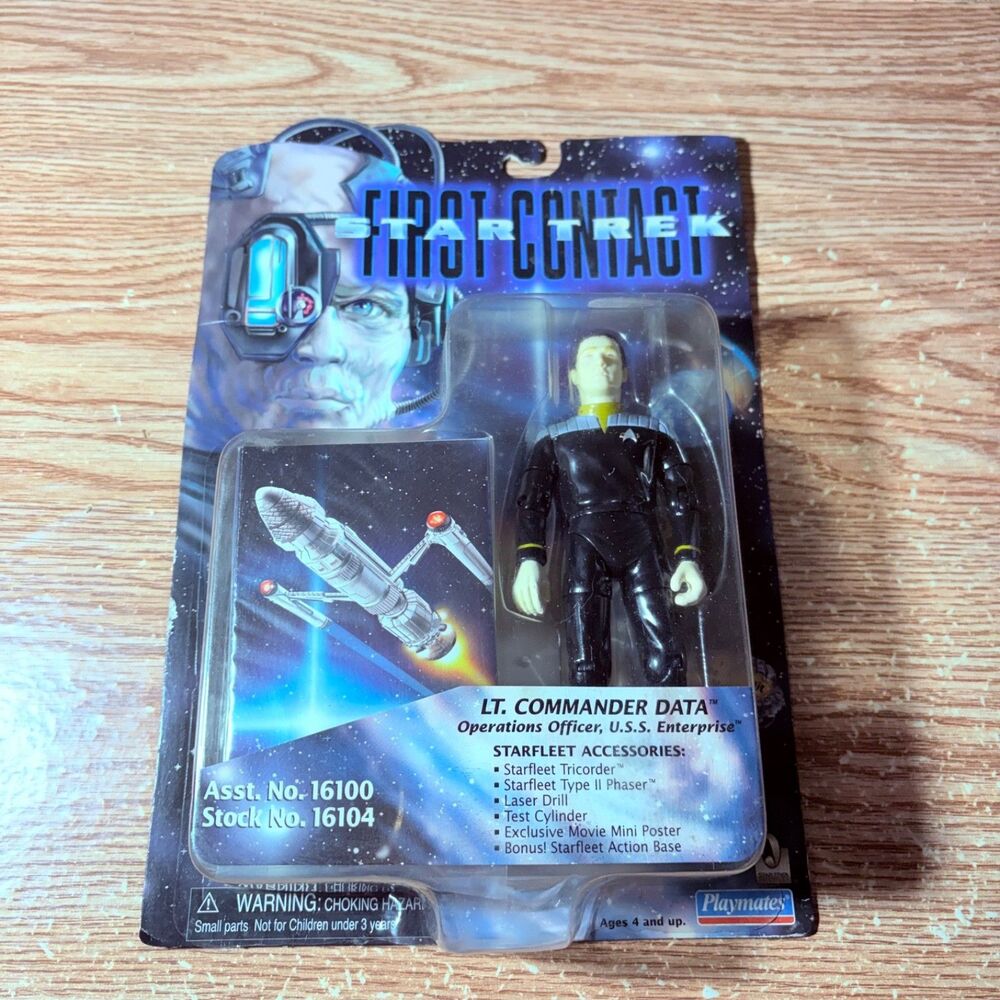 Playmates Star Trek First Contact Lt. Commander Data Action Figure